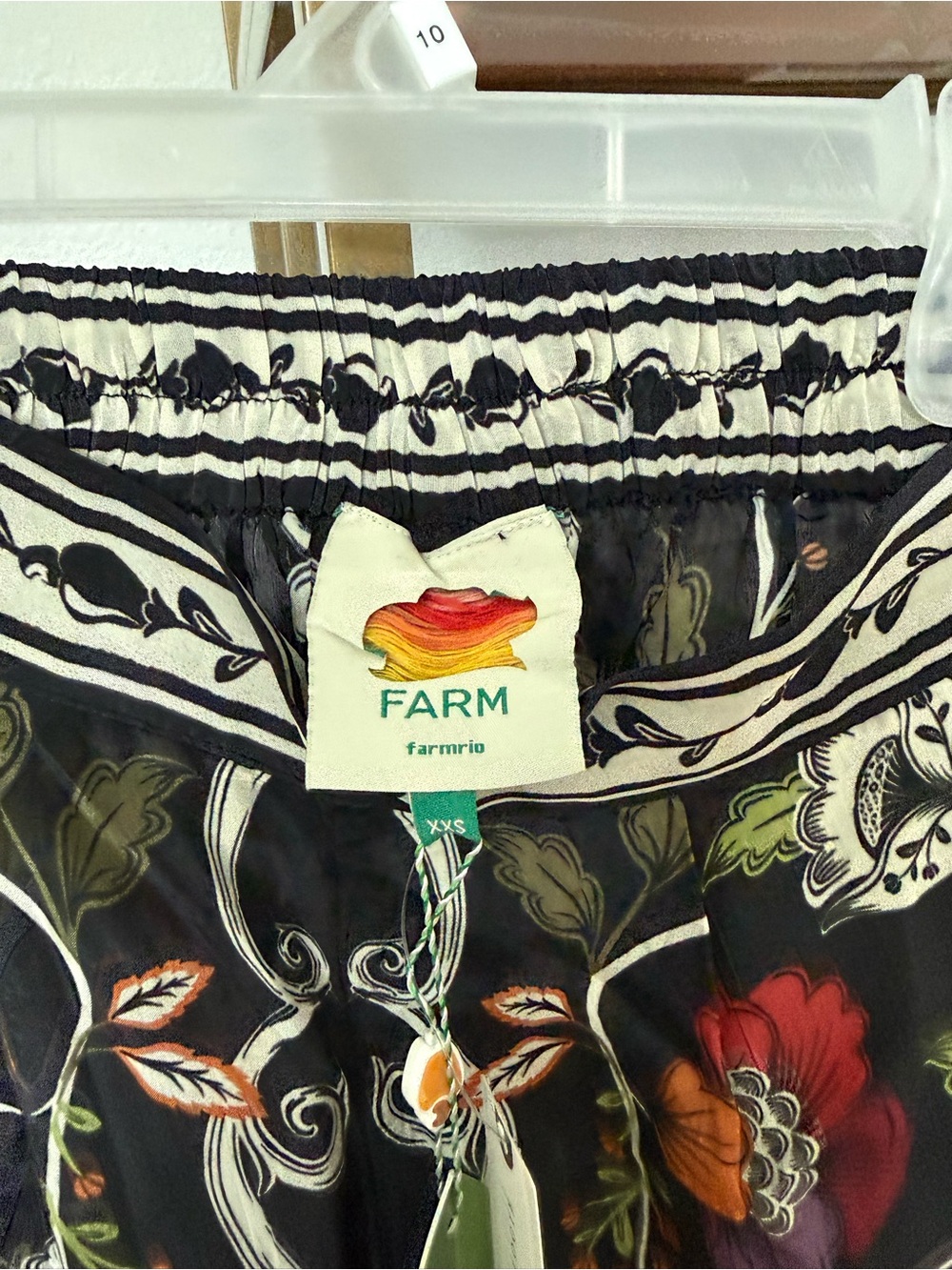 Farm Rio Rocco Flower Pants NWT - Picture 3 of 5